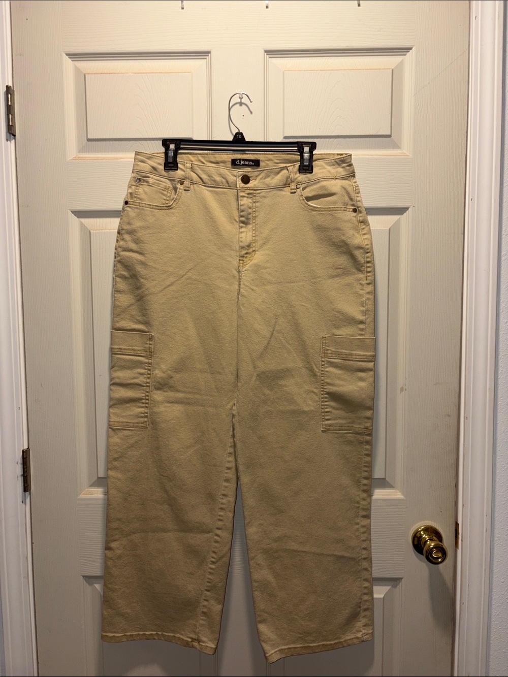 d. jeans Wide-Leg Utility Jeans in Light Khaki